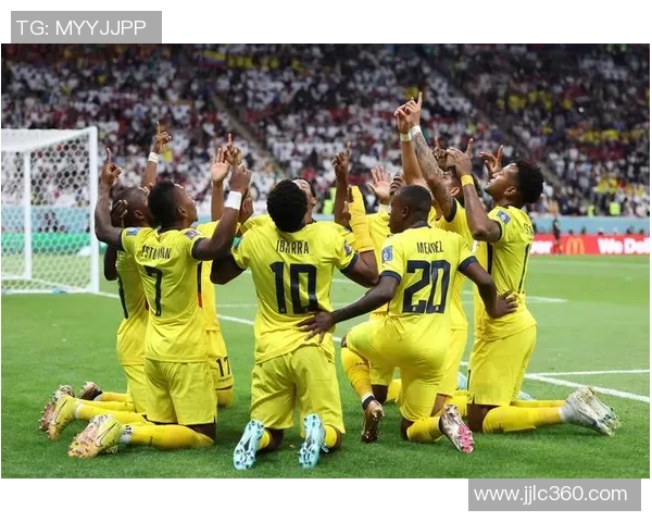 卡塔尔足球明星的崛起与全球赛场的影响力探析 卡塔尔足球明星的崛起与全球赛场的影响力探析