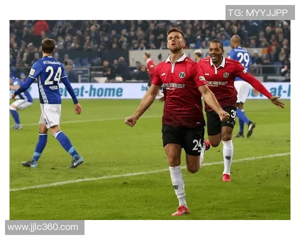 爱尔兰足球明星崛起之路 聚焦当代顶级球员与国家队表现