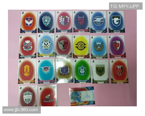 足球球星卡的多重用途与收藏价值解析