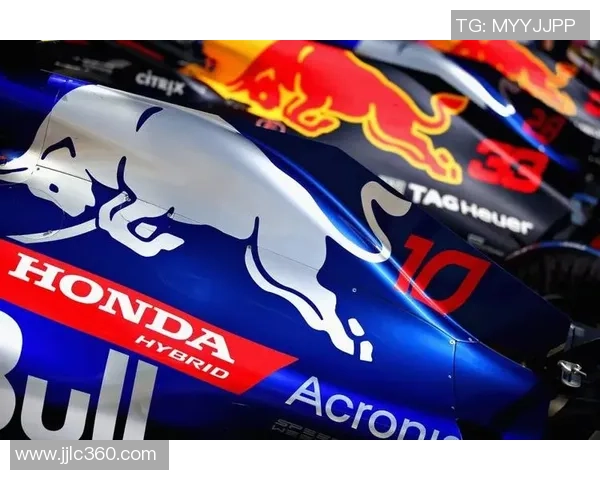 车载足球巨星模型展示 打造足球迷专属的座驾风采